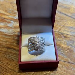 Women’s Diamond Ring 