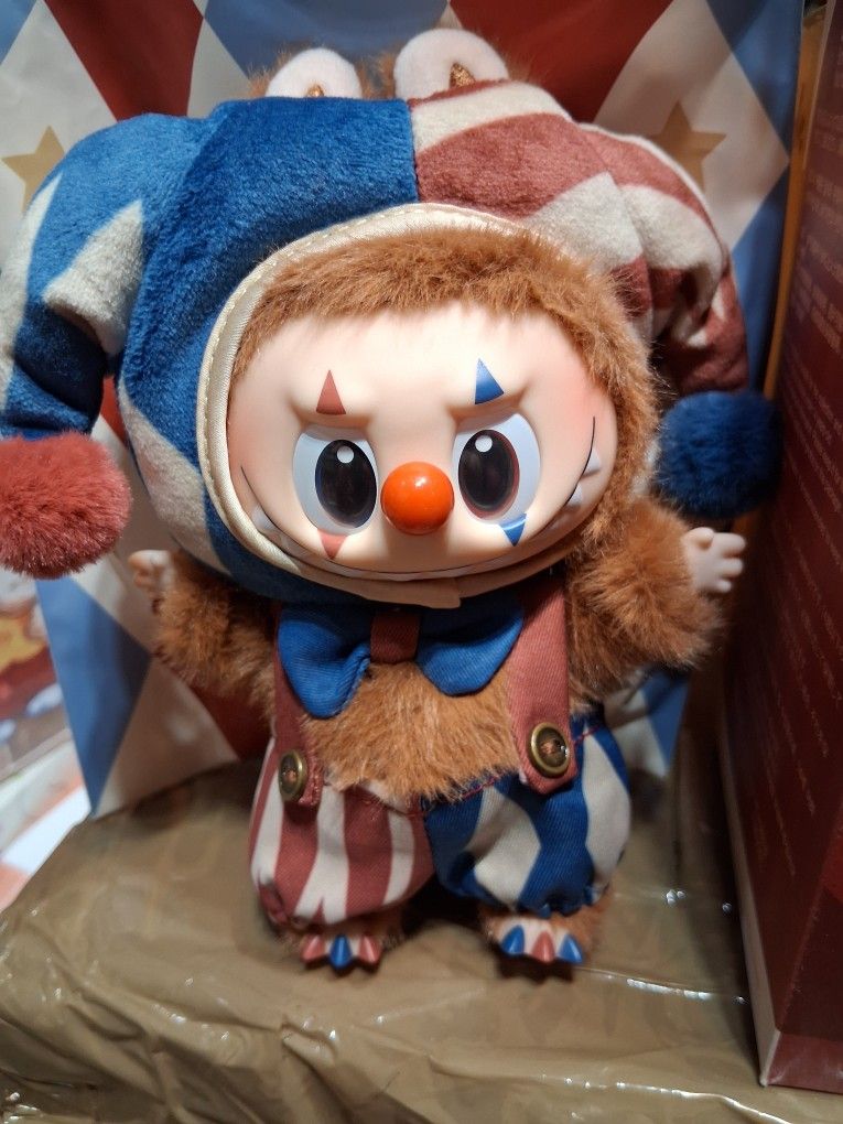 Authentic WHY SO SERIOUS JUGGLING CLOWN