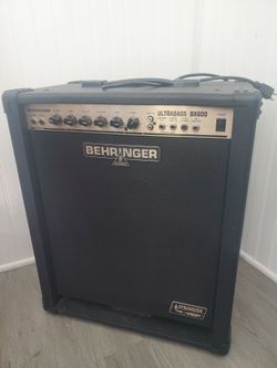 BEHRINGER UltraBass BX600 Bass