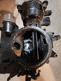 Carberator . New. .rebuilt