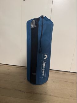 Light speed self inflating sleeping pad