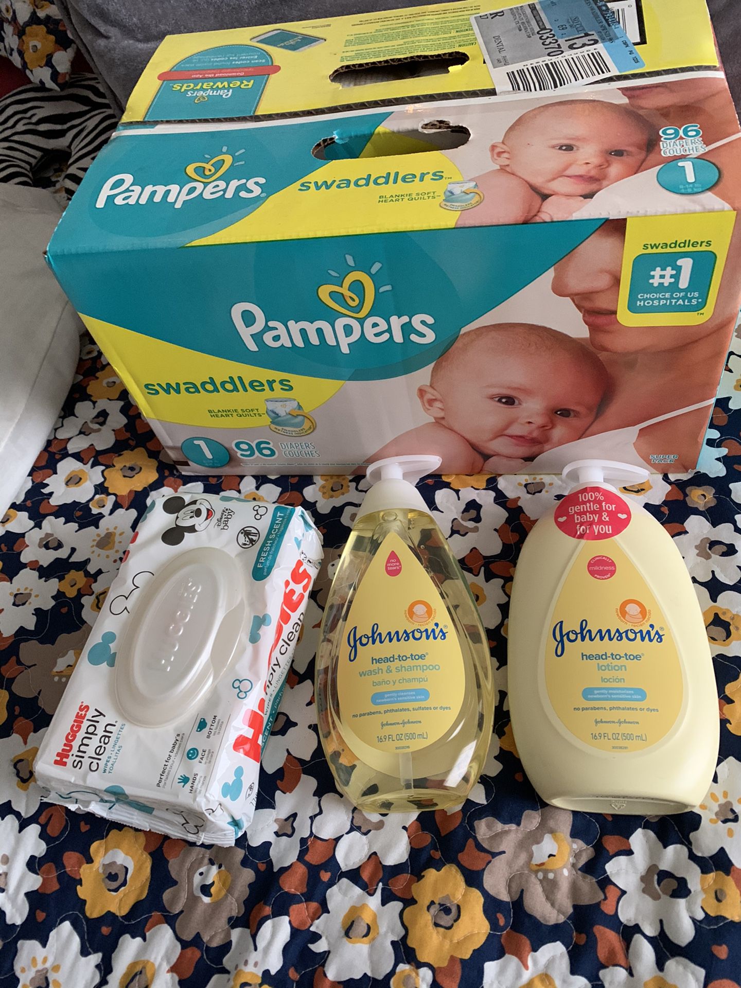 Caja de pampers ,wipes,shampo y crema para bebe,set welcome baby diapers