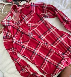 Passport Women’s Red Pink Plaid Button-Up Long Sleeve Shirt Size large