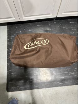 PAC N PLAY bed