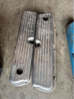 SBF 289 302 351w valve covers used