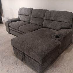Cyril Sectional 