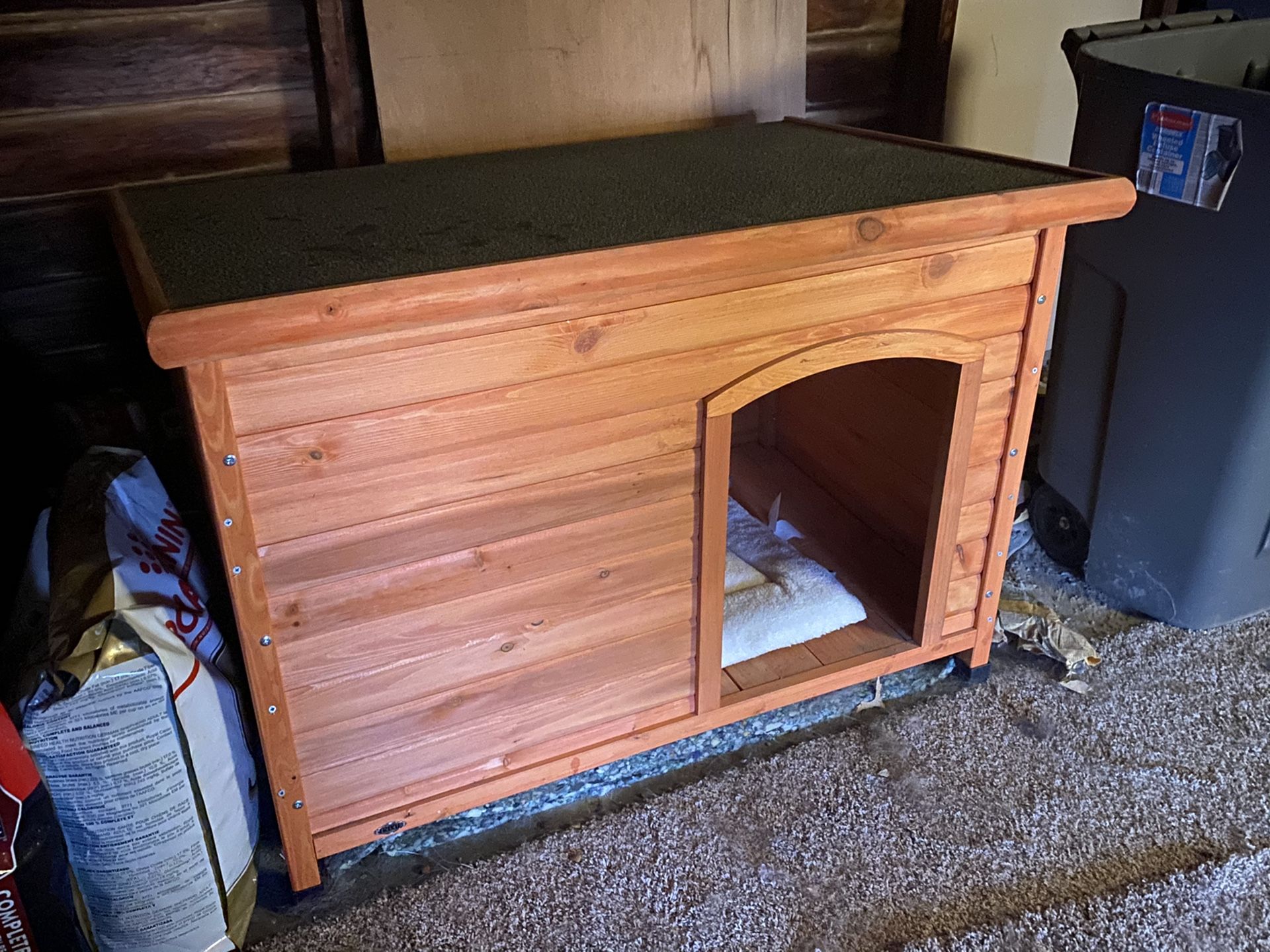 XXL Dog House