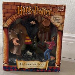 2001 Harry Potter Collection Hagrid’s Gift 
