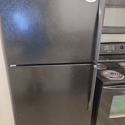 Whirlpool Refrigerator With Ice Maker