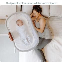 Open Box, not used. The HALO Bassinest swivel sleeper is the only bassinet that rotates 360 degrees for the ultimate in convenience and safety. $75 OB
