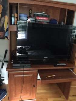 Desk 6 ft high 4 ft width 2 ft depth