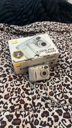 Digital camera
