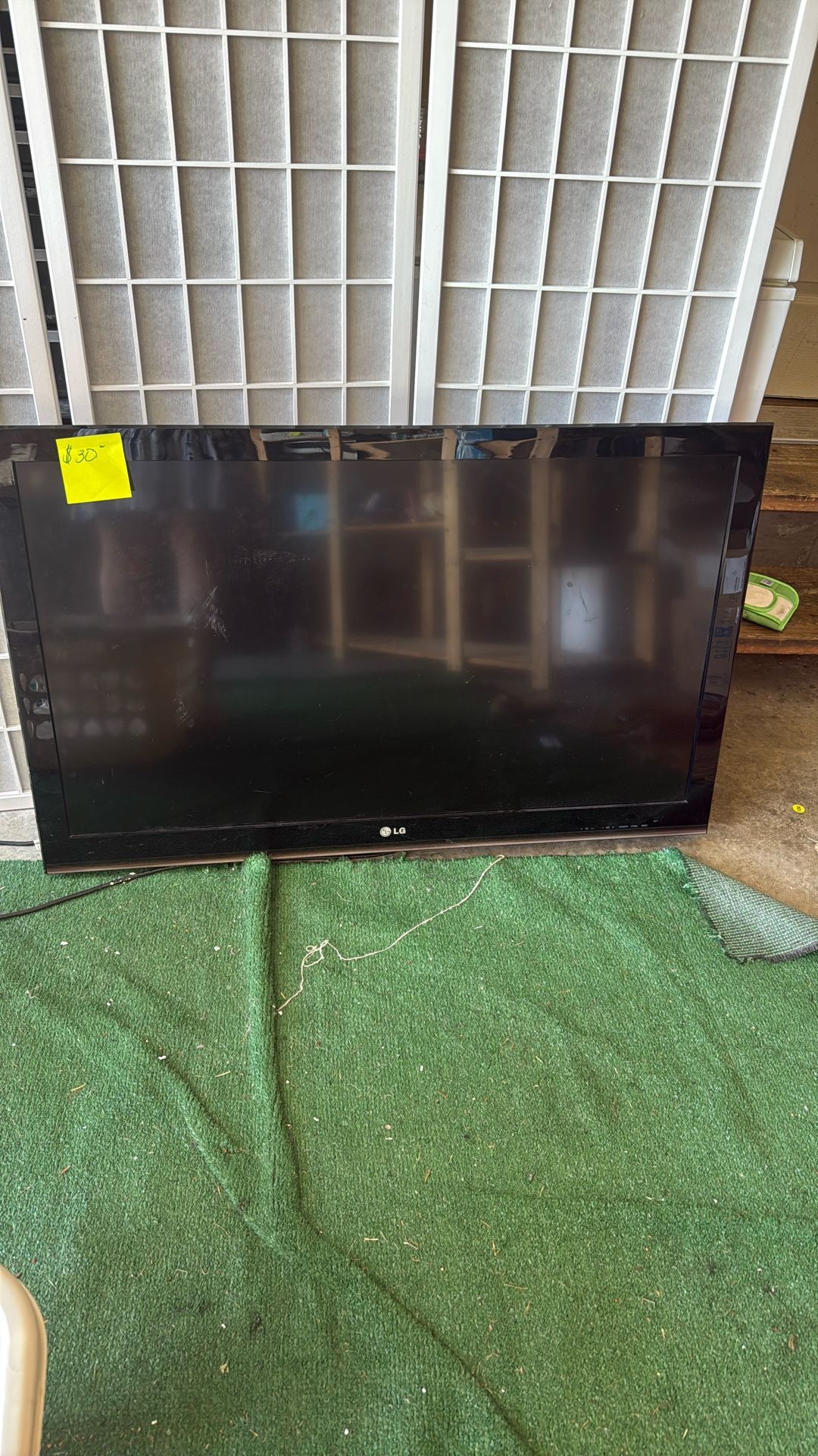 LG 42 Inch Mount Ready TV