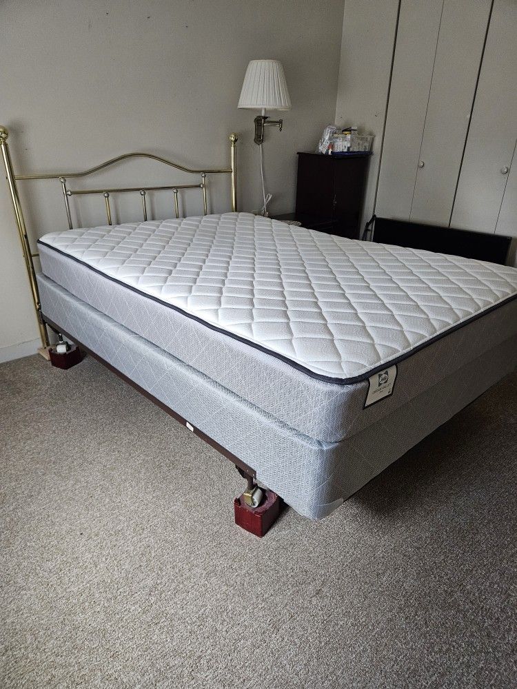 Mattress Head Board and Frame 