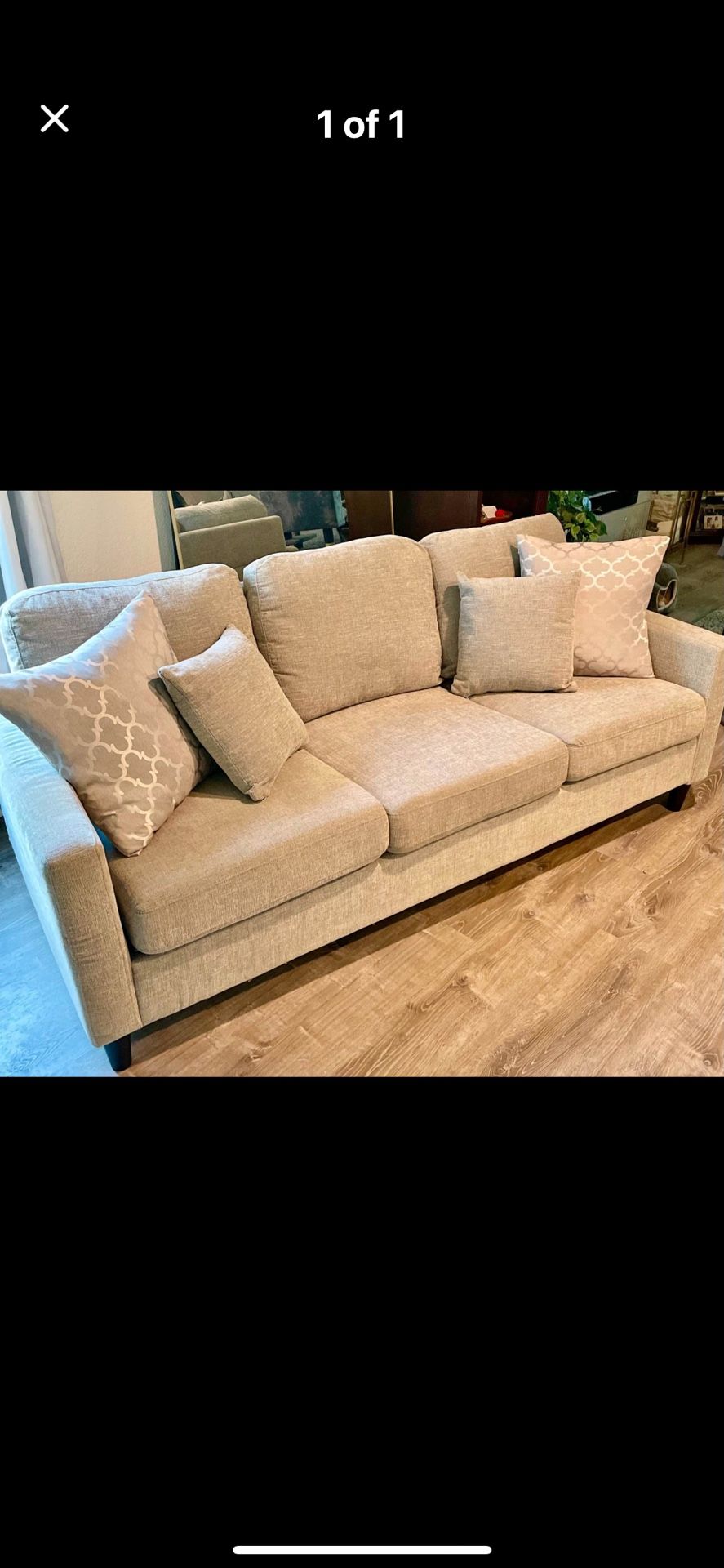 Brand New Sofas And Loveseats Available