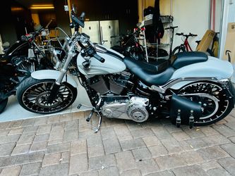 2017 Harley Davidson Breakout FXSB
