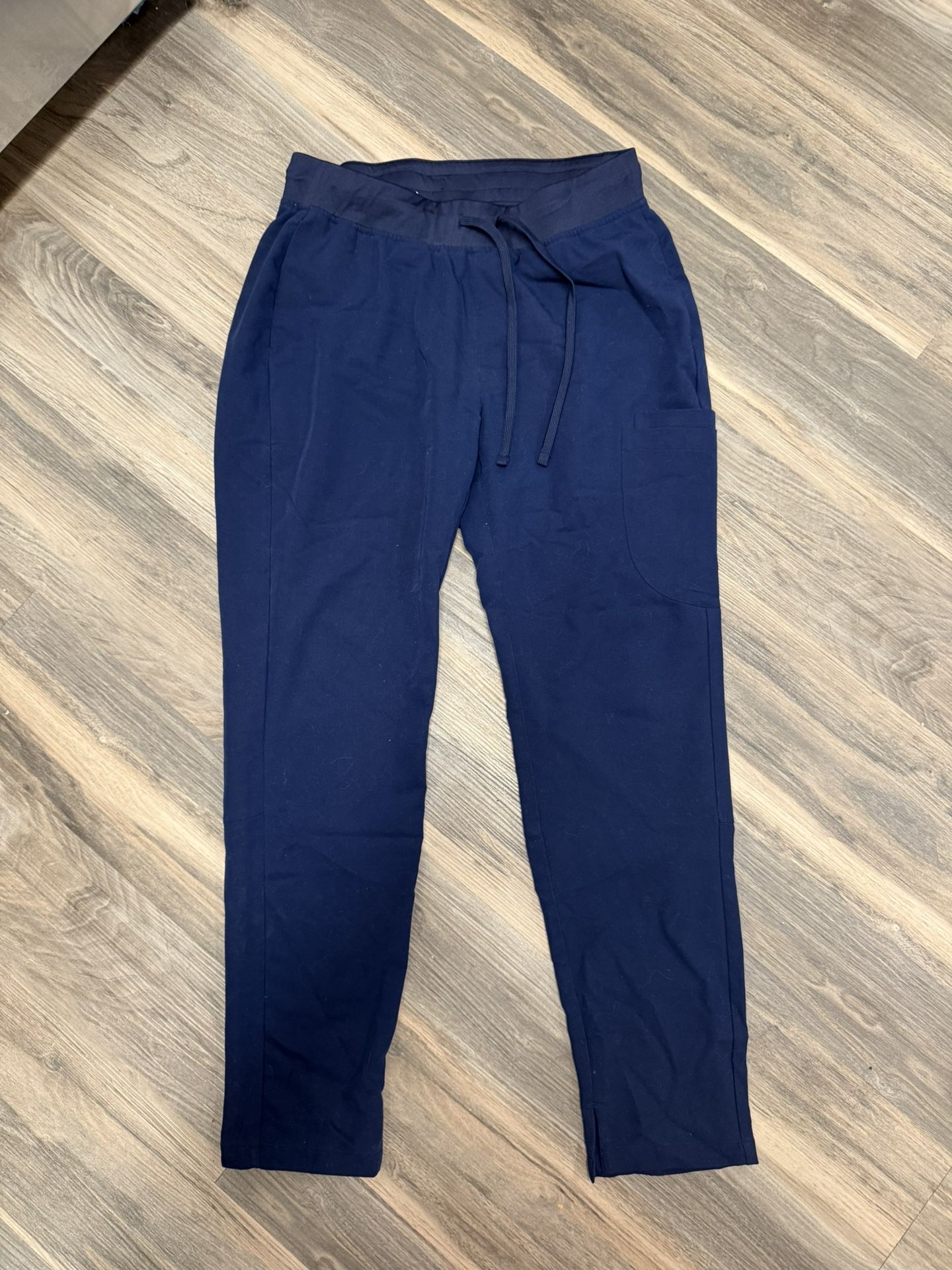 Mandala Medium Scrubs