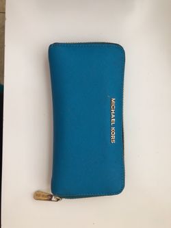 BARLEY USED MICHAEL KORS WALLET