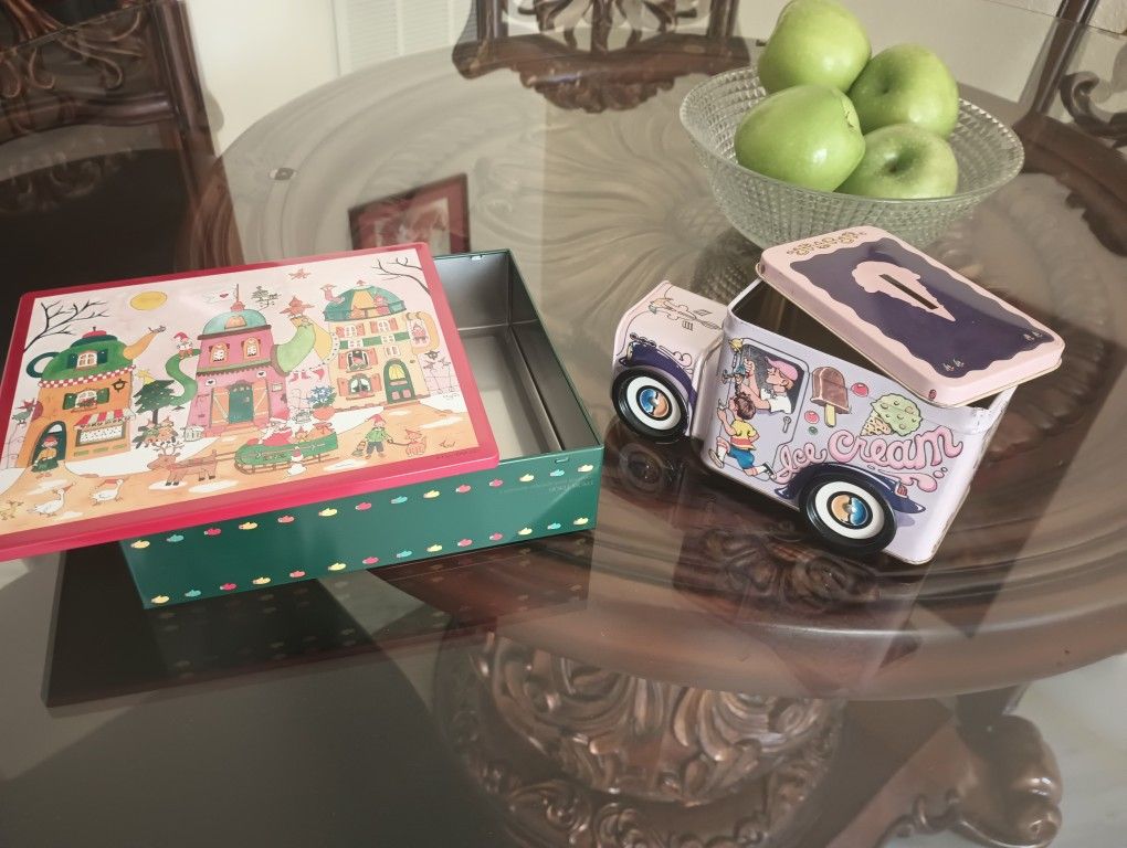 Toys, Containers Great For Cookies Or Candies