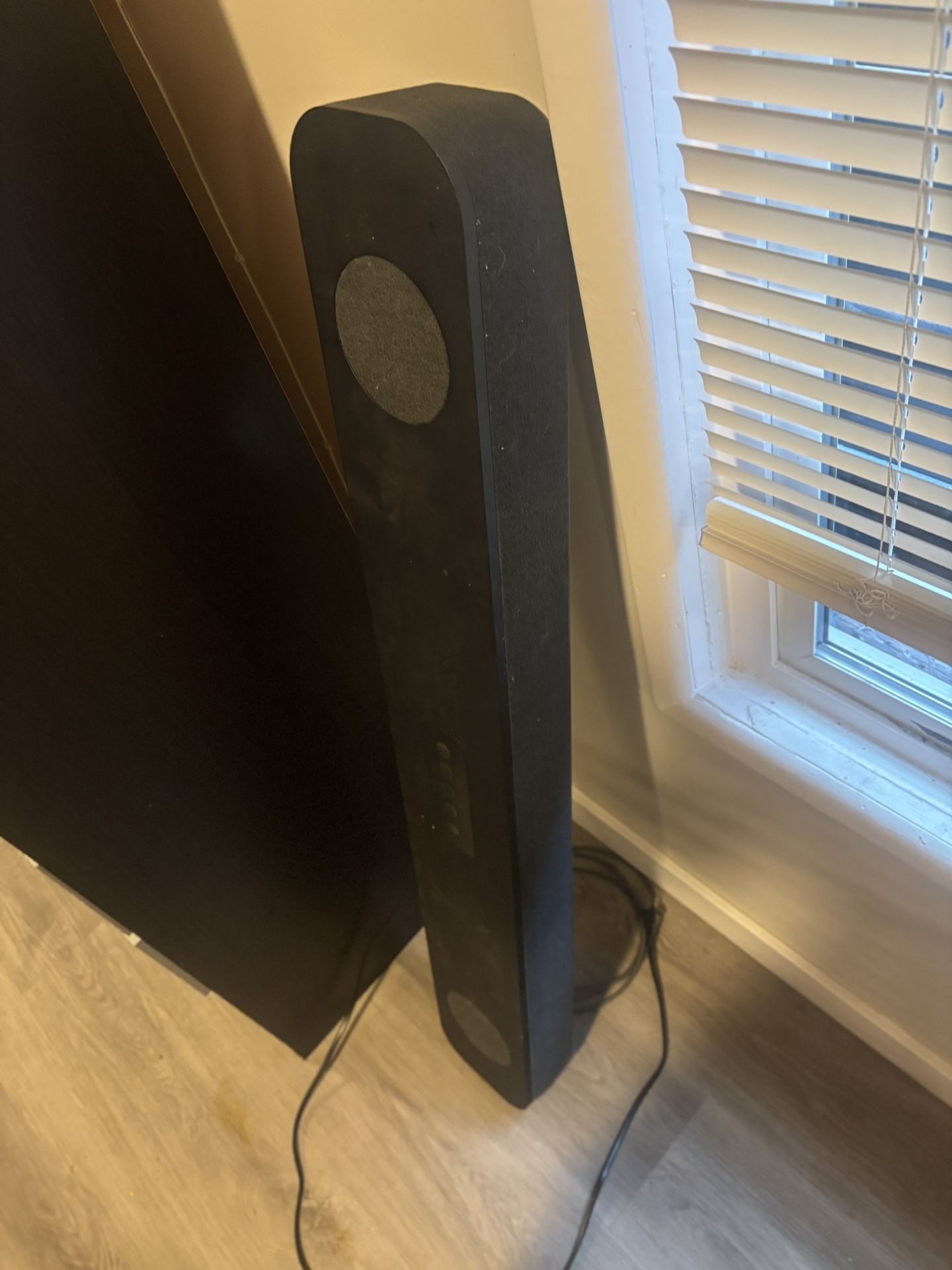 ONN 5.1.2 Soundbar With Bluetooth Subwoofer