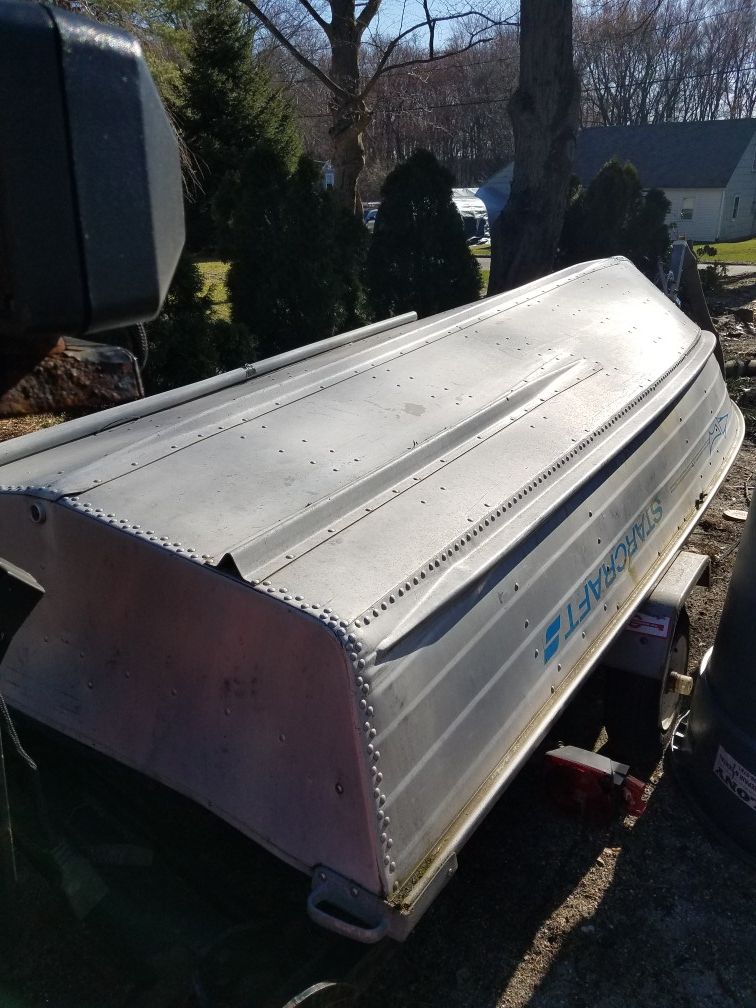 12' Aluminum Starcraft Boat