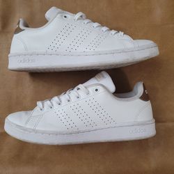 Women's essentials deals cloudfoam advantage shoes