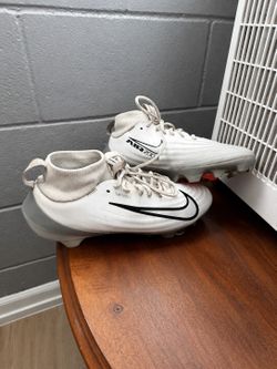 Nike Vapor Pro 1 Football Cleats (Size 9)