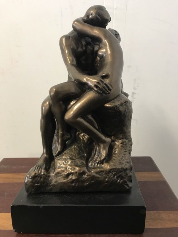 Collectible Rodin's The Kiss Statue by AMR 1977 / F Barbedienne