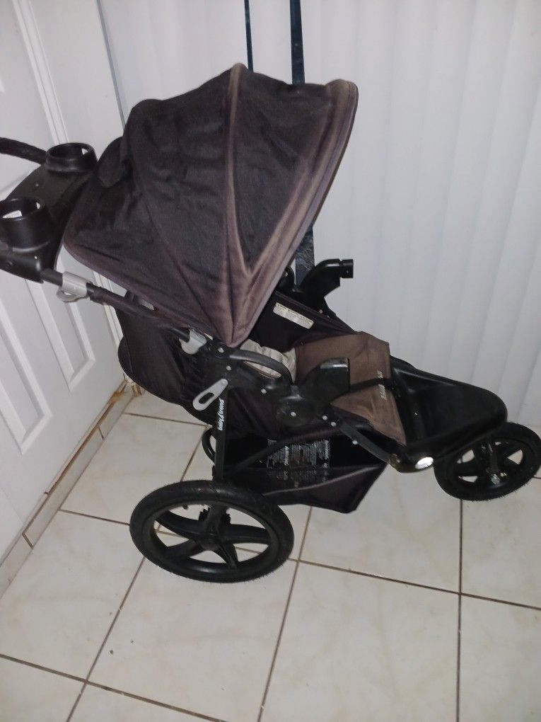 Baby Trend Jogging Stroller