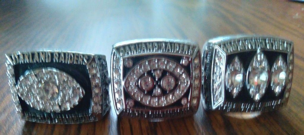 Oakland Raiders Ring Set