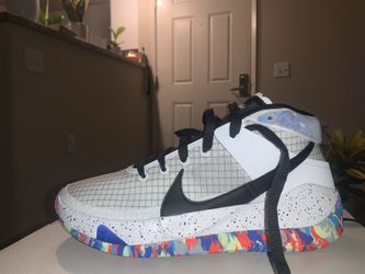Brand new ! Kevin Durant 13 - size 8