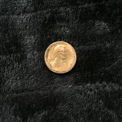 cent with an error in the letter o of one cent and a date error 