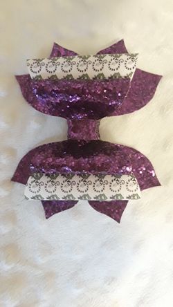 Halloween bows $3.50 each