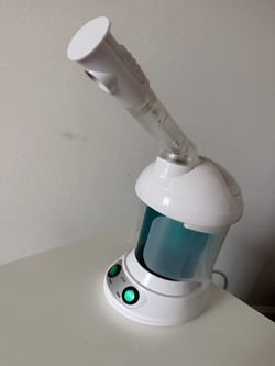 Facial steamer