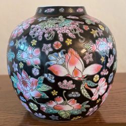 Antique Chinese Famille Noir Ginger Jar Overglaze Enamel 5” x 5" Stamped