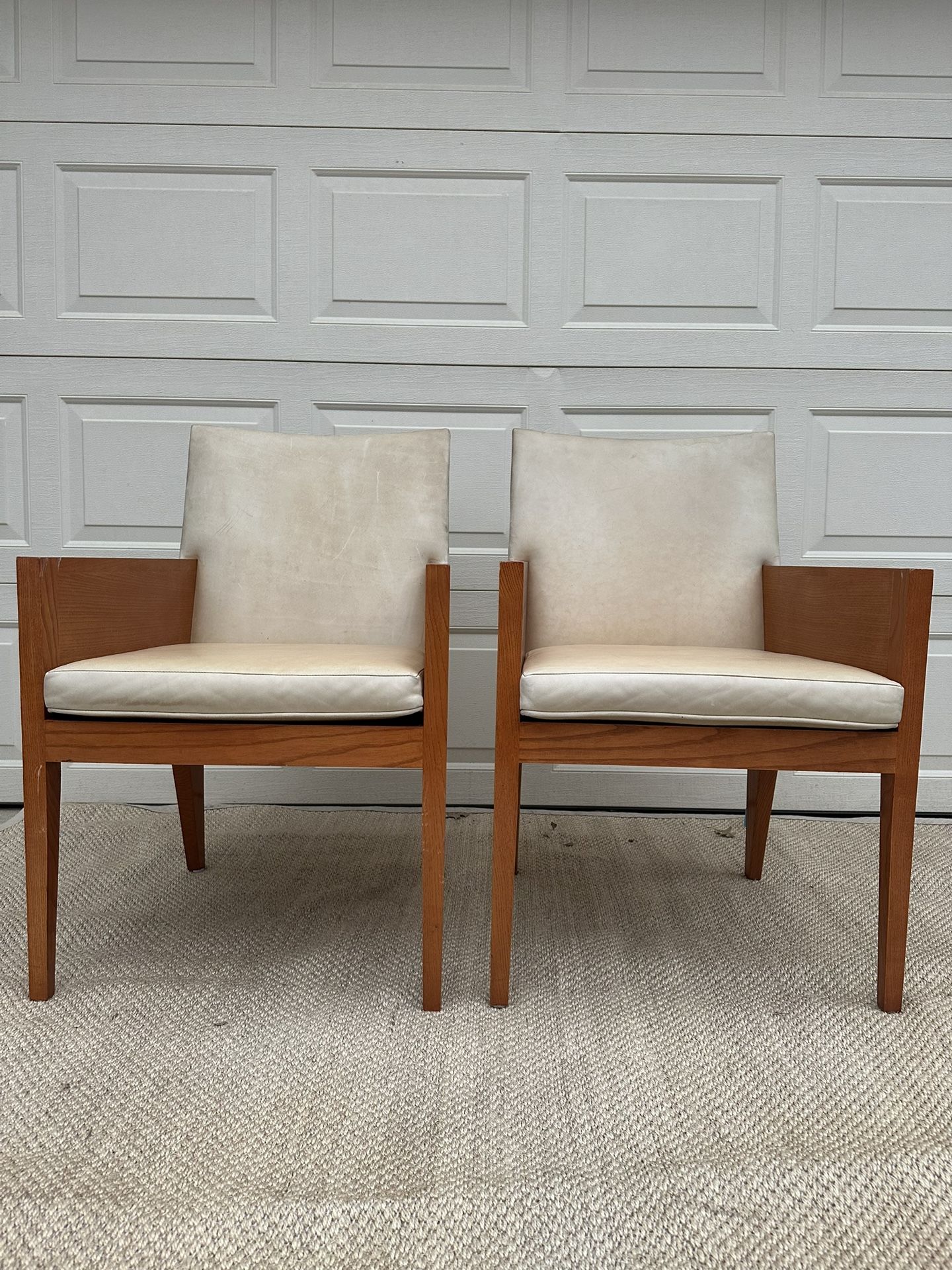 SUPER COOL VINTAGE MID-MOD SOLID WOOD & LEATHER CHAIRS (2)