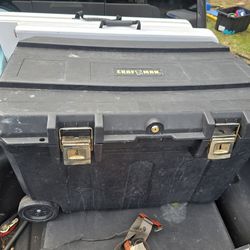 24 Gallon Craftsman Mobile Chest