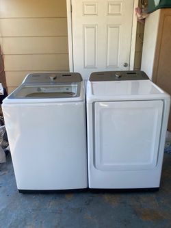 FREE DELIVERY!! WASHER AND DRYER SET