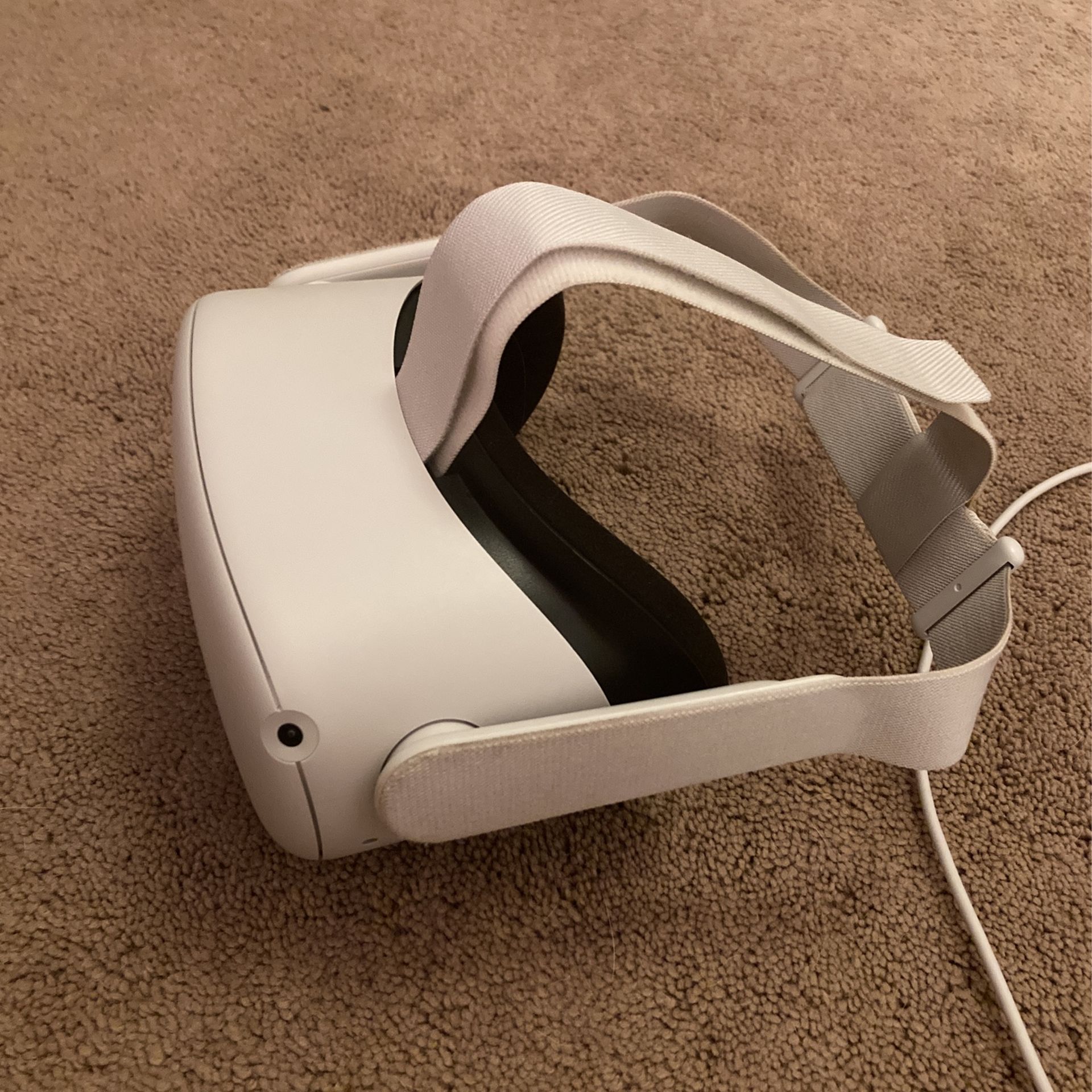 Oculus Meta Quest 2 for Sale in Kirkland, WA - OfferUp