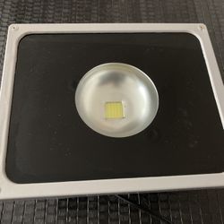 LED Flood Lamp 60 Degree 6000k -new 