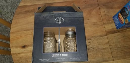 Margarita mixer set bartender drink alcoholic beverage