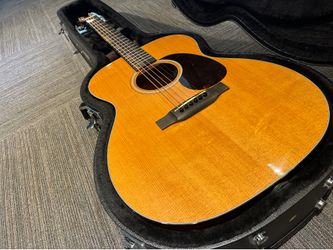 Martin 000e Retro Plus (Mahogany)