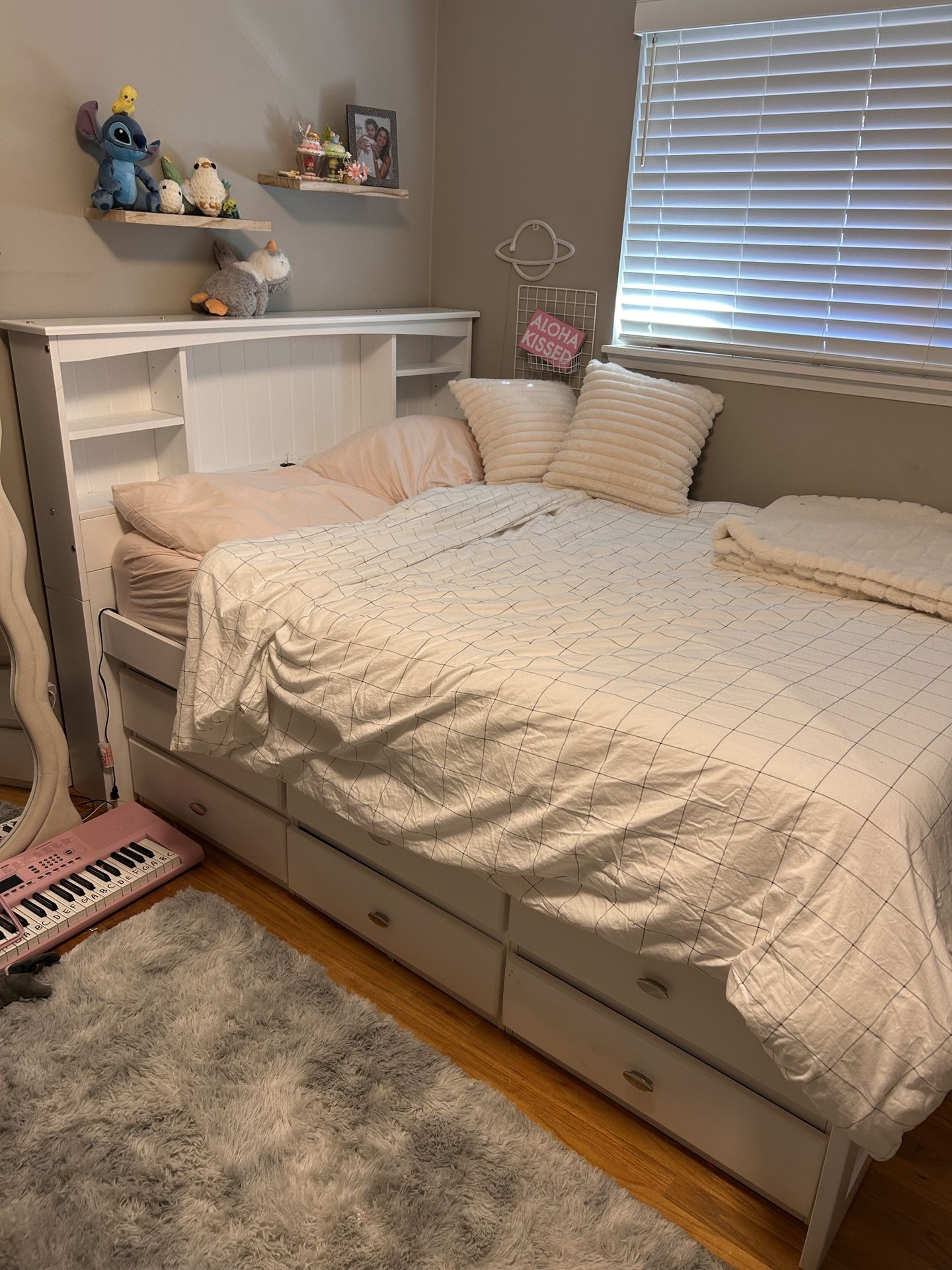 Full Kids Storage Bed w/ Bookcase Headboard – White – $275 (Paid $900)