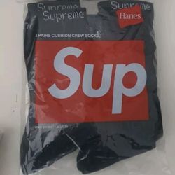 Supreme/Hanes Crew Socks 