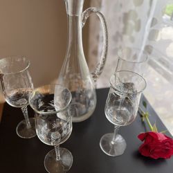 Vintage 5 Piece Etched Glass Decanter Set 