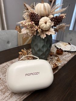 M5 Momcozy breast pump
