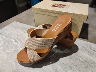 Italian Shoemaker Women's Cork Wedge Sandals NEW