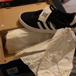 Adidas busenitz Brand New