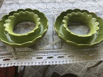 Mid century potter ceramic planters great condition 10 inches wide 3 inches tally