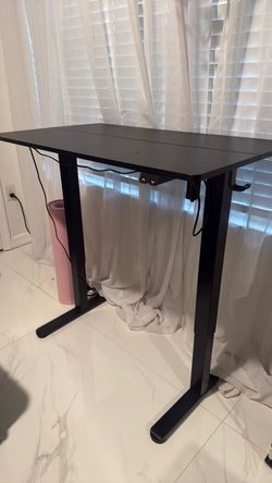 Electric Standing Desk